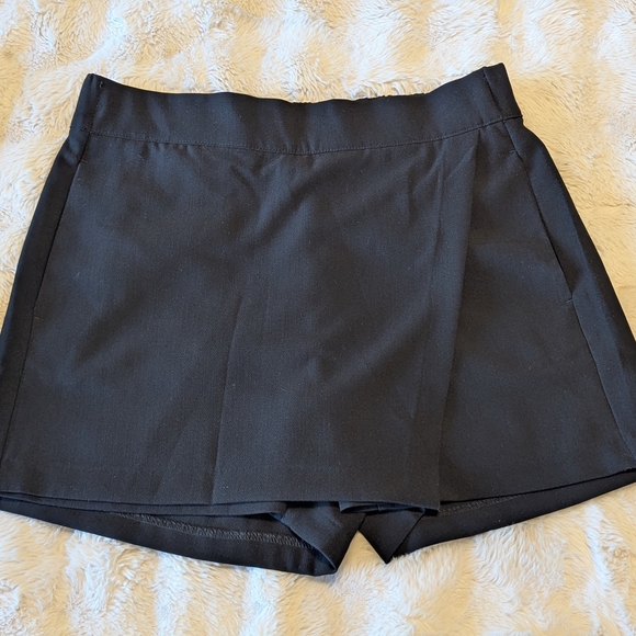 Frank And Oak Elegant Black Women's Skort - Picture 2 of 6